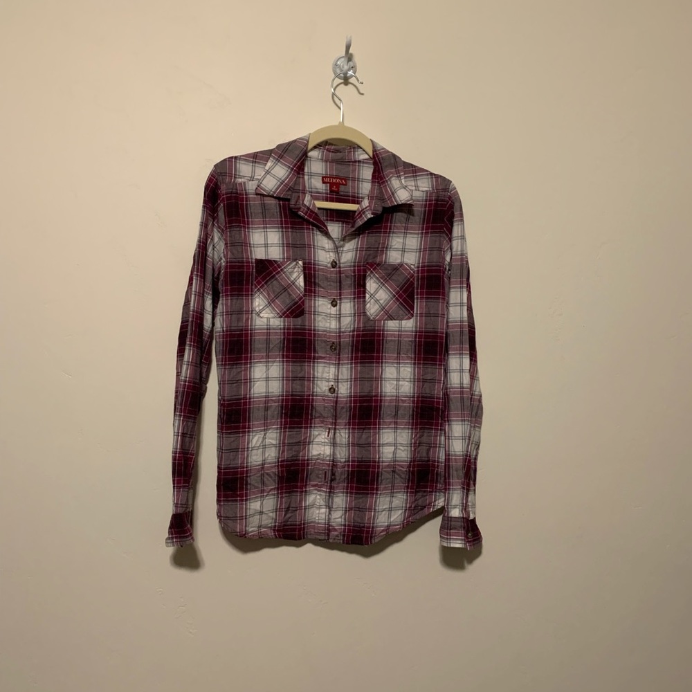 Cute plaid top